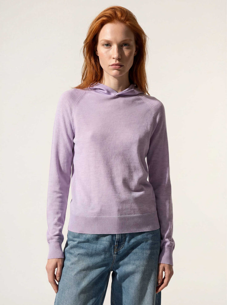 The Ultra-Light Hoodie Lupin Lilac Image